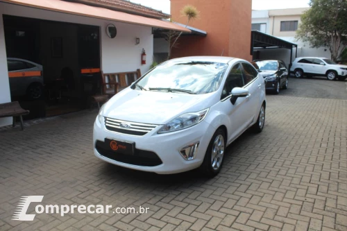 FORD Fiesta Sedan 1.6 16V 4P SE FLEX 4 portas