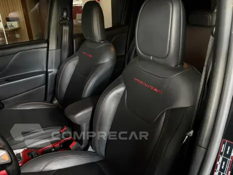RENEGADE 2.0 16V TURBO DIESEL TRAILHAWK 4P 4X4 AUTOMÁTICO
