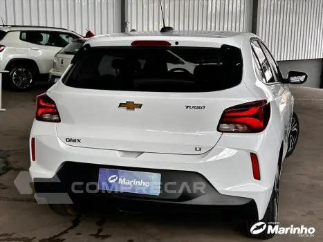 ONIX 1.0 TURBO FLEX LT AUTOMÁTICO