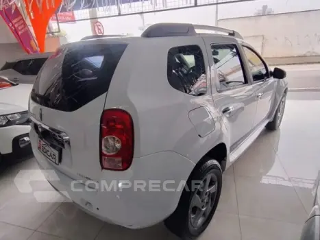 DUSTER - 2.0 DYNAMIQUE 4X2 16V 4P AUTOMÁTICO