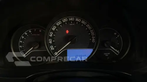 TOYOTA COROLLA 1.8 GLI 16V