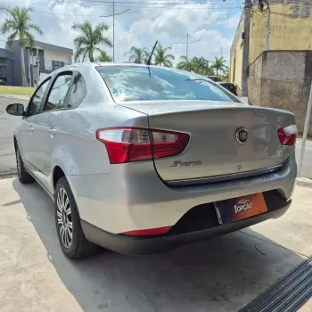 Grand Siena ESSENCE 1.6 Flex 16V