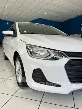 onix sedan