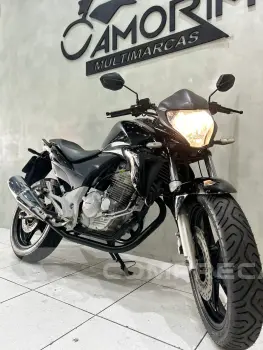 CB 300