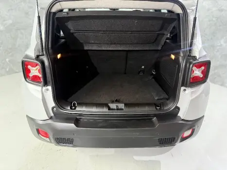 RENEGADE 1.8 16V Longitude