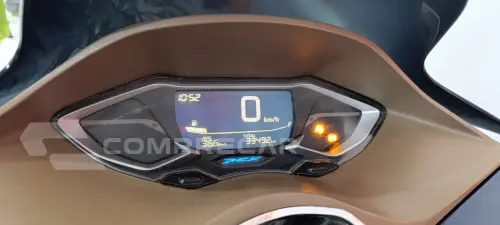 PCX 160 DLX ABS