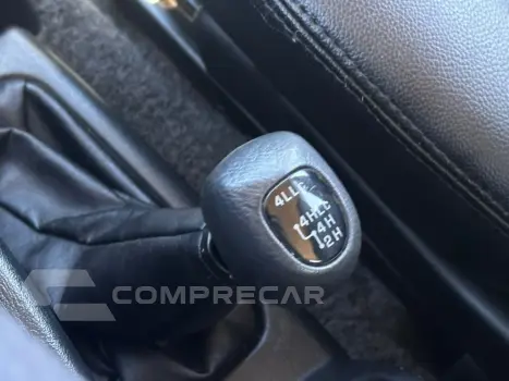 PAJERO TR4 2.0 4X4 16V 140CV FLEX 4P AUTOMÁTICO