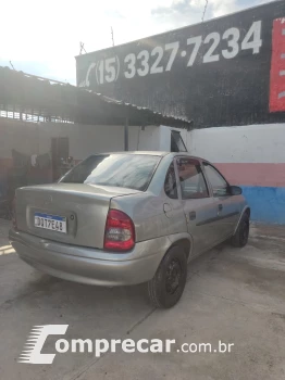 CORSA 1.0 MPFI Classic Sedan Life 8V