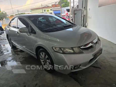 Civic Sed. LXL/LXL SE 1.8 Flex 16V Mec.