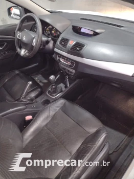 FLUENCE 2.0 Dynamique 16V