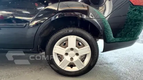 Fiesta Sed. 1.6 8V Flex 4p