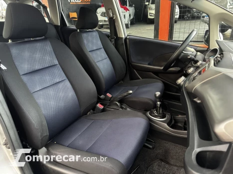 Fit LX 1.4/ 1.4 Flex 8V/16V 5p Mec.