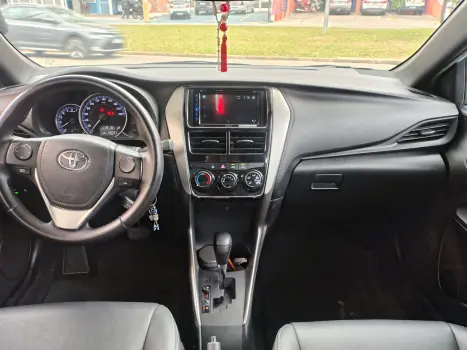 YARIS 1.3 16V XL LIVE MULTIDRIVE