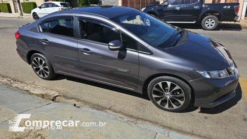 Civic LXR