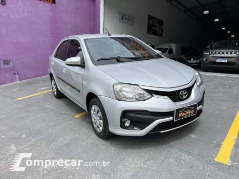 ETIOS 1.5 XS Sedan 16V
