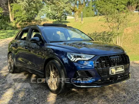 Q3 2.0 40 TFSI GASOLINA PERFORMANCE BLACK QUATTRO TIPTRONIC