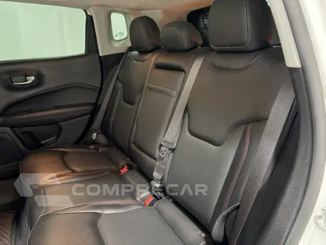 COMPASS 2.0 16V DIESEL TRAILHAWK 4X4 AUTOMÁTICO