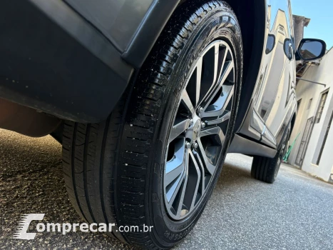 OUTLANDER 3.0 GT 4X4 V6 24V