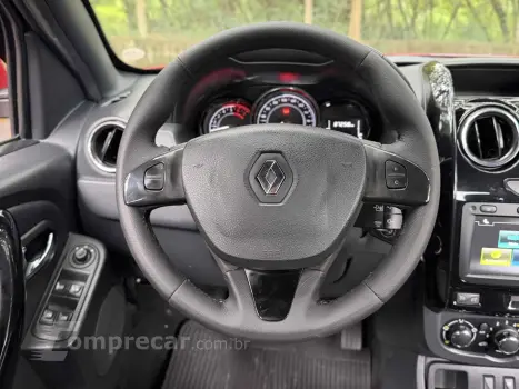 DUSTER OROCH 2.0 16V HI-FLEX DYNAMIQUE MANUAL