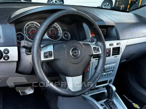 VECTRA SEDAN - 2.0 MPFI ELEGANCE 8V 4P AUTOMÁTICO