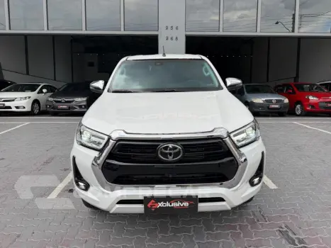 Hilux CD SRX Plus 4x4 2.8 TDI Die. Aut.