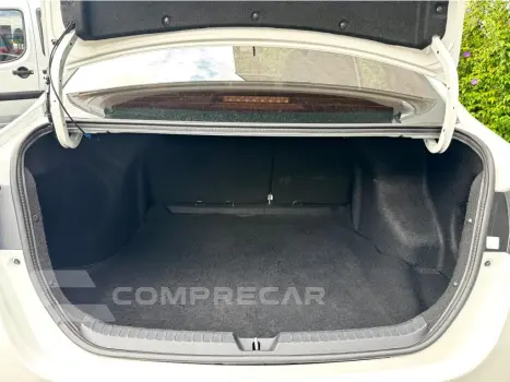 YARIS 1.5 16V FLEX SEDAN XS CONNECT MULTIDRIVE