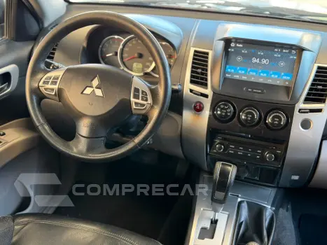 Pajero DAKAR HPE 3.2 4x4 T.I Dies 5p Aut