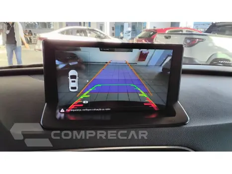 Q3 1.4 TFSI AMBIENTE FLEX 4P S TRONIC