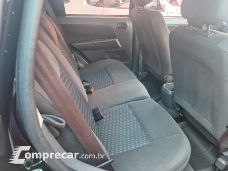 ECOSPORT 1.6 XLS 8V
