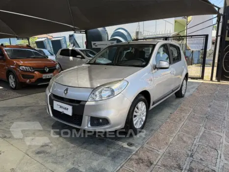 SANDERO - 1.6 PRIVILÉGE 16V 4P AUTOMÁTICO