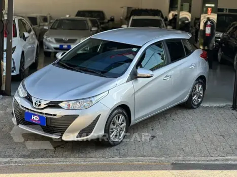 Toyota YARIS HA PLS15CNT 4 portas