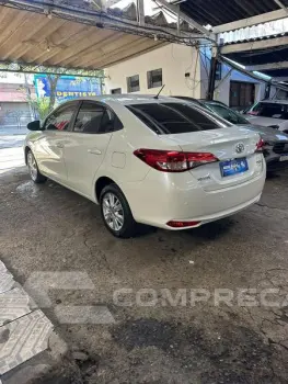 YARIS 1.5 16V FLEX SEDAN XL PLUS AUT