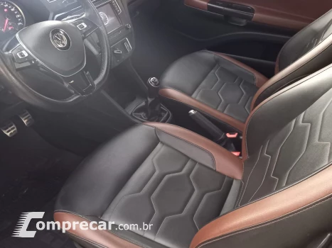 Saveiro 1.6 Cross Cd 16V Flex 2P Manual