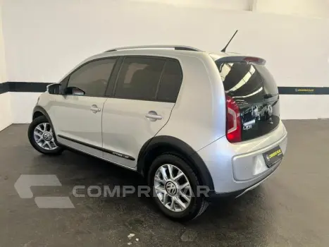 UP! CROSS 1.0 TSI TOTAL FLEX MEC. 4P