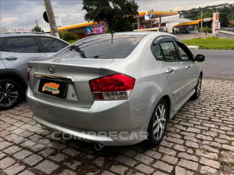 CITY 1.5 EX Sedan 16V