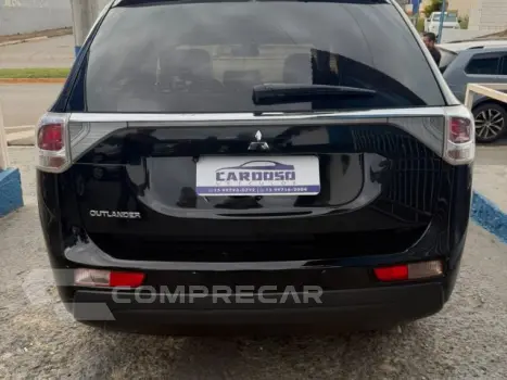 OUTLANDER - 2.0 16V 4P AUTOMÁTICO