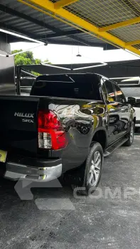 Hilux Caminhonete 2.8 16V SRX 4X4 DIESEL CABINE DUPLA AUTOMÁ