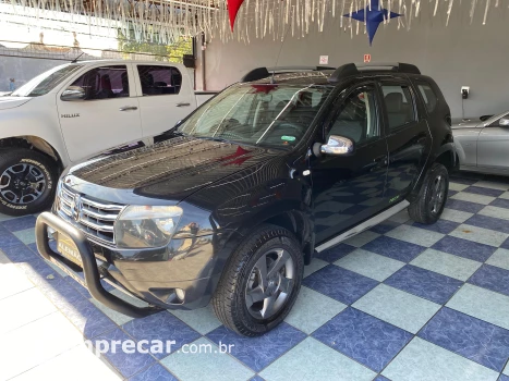 Renault DUSTER 2.0 Tech Road II 4X2 16V 4 portas