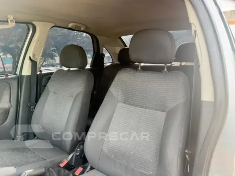 CORSA 1.4 MPFI Premium Sedan 8V