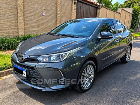 YARIS 1.5 16V Sedan XS Connect