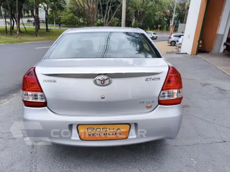Etios Sedan 1.5 16V 4P FLEX XLS AUTOMÁTICO