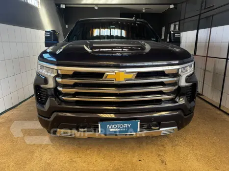 SILVERADO 5.3 V8 GASOLINA 1500 HIGH COUNTRY 4X4 AUTOMÁTICO