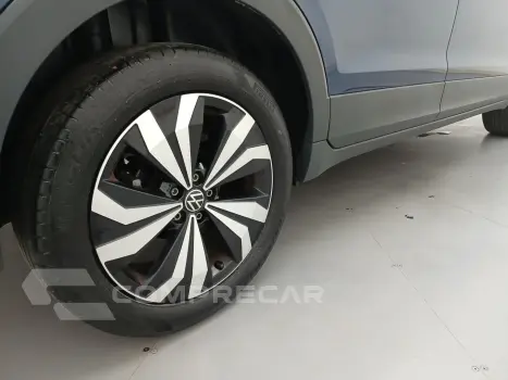T-CROSS 1.0 200 TSI TOTAL FLEX AUTOMÁTICO