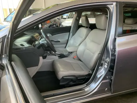 Civic Sedan LXR 2.0 Flexone 16V Aut. 4p