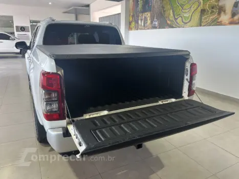 L200 TRITON 2.4 16V Turbo Sport Hpe-s CD 4X4