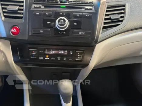 CIVIC - 1.8 LXS 16V 4P AUTOMÁTICO