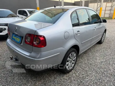 Polo Sedan 1.6 4P COMFORTLINE FLEX