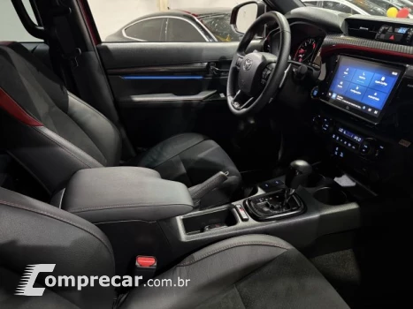 HILUX - 2.8 D-4D TURBO CD GR-S 4X4 AUTOMÁTICO