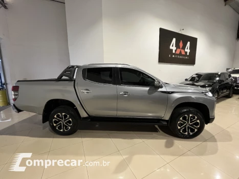 L200 TRITON 2.4 16V Turbo Sport Hpe-s CD 4X4