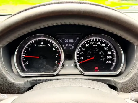 VERSA SL 1.6 16V FlexStart 4p Aut.